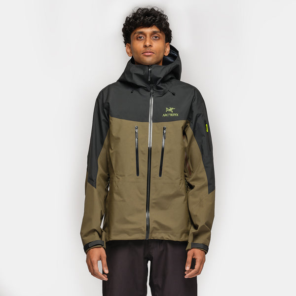 Alpha SV Jacket in Spotlight