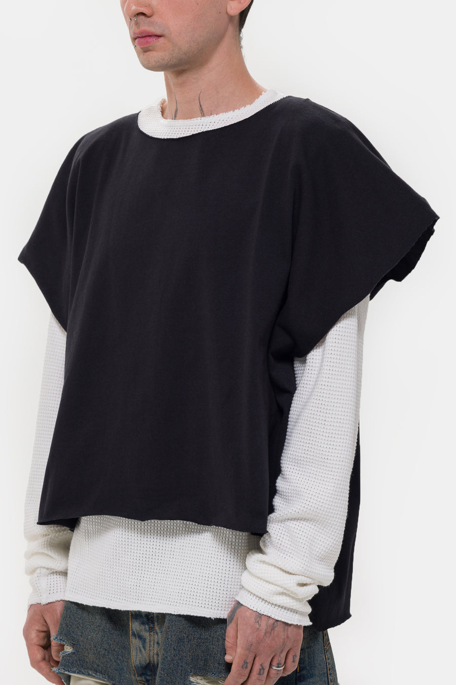 424 Double Layer Distressed T-Shirt in Black Washed - Notre