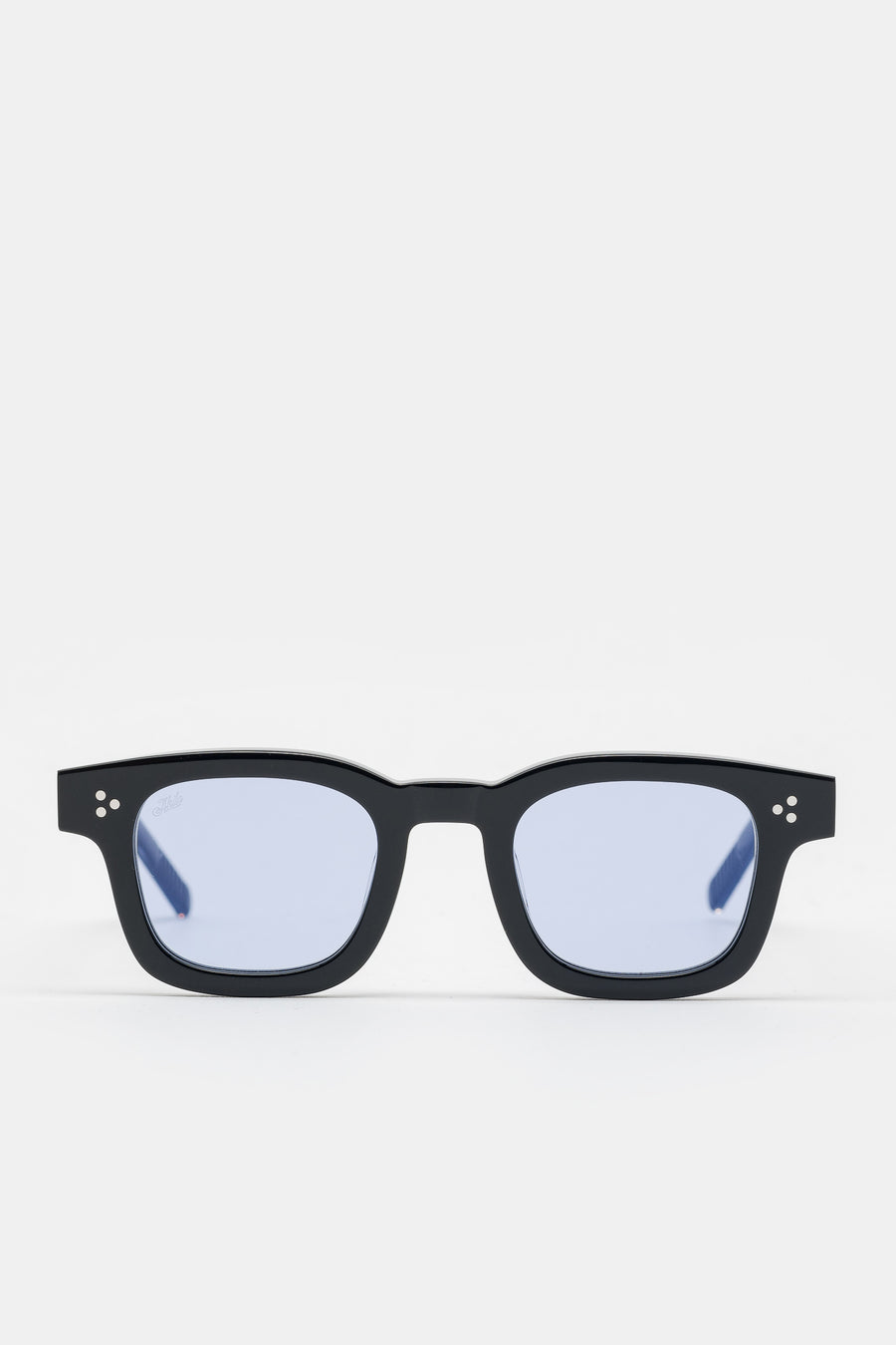 Akila Ascent Sunglasses in Black/Sky Blue - Notre