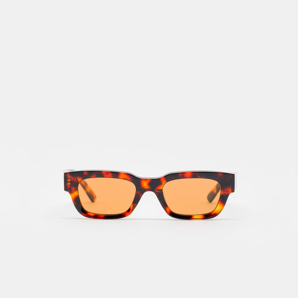 NOTRE-CHICAGO-AKILA-