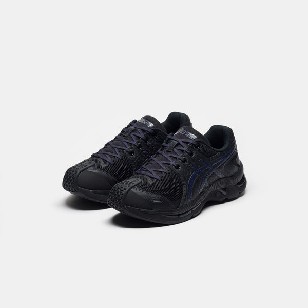 【Kiko Kostadinov】×Asics GEL-KIRIL III スニーカー KIKO KOSTADINOV x GEL-KIRIL III | Unisex | Black/Deep Blue