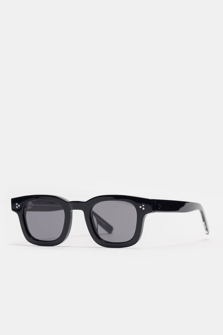 Akila Ascent Sunglasses in Black/Black - Notre