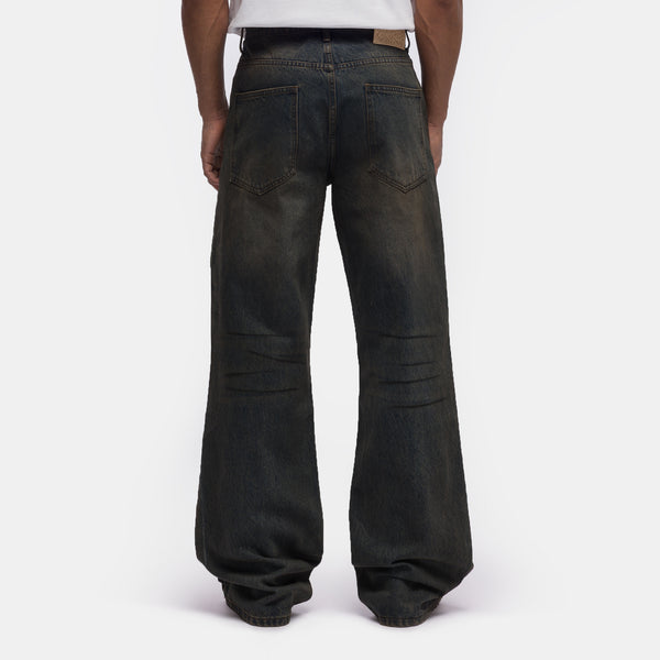 LAX Straight Cut Jean in Washed Blue - Basketcase Gallery
