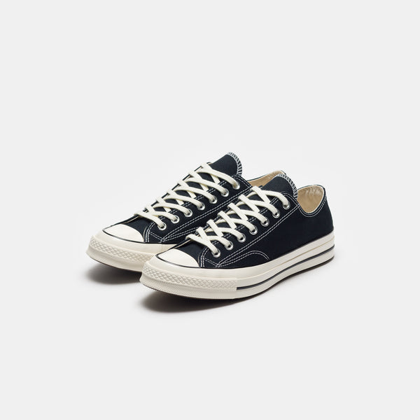 Chuck 70 Ox Sneaker in Black/Egret