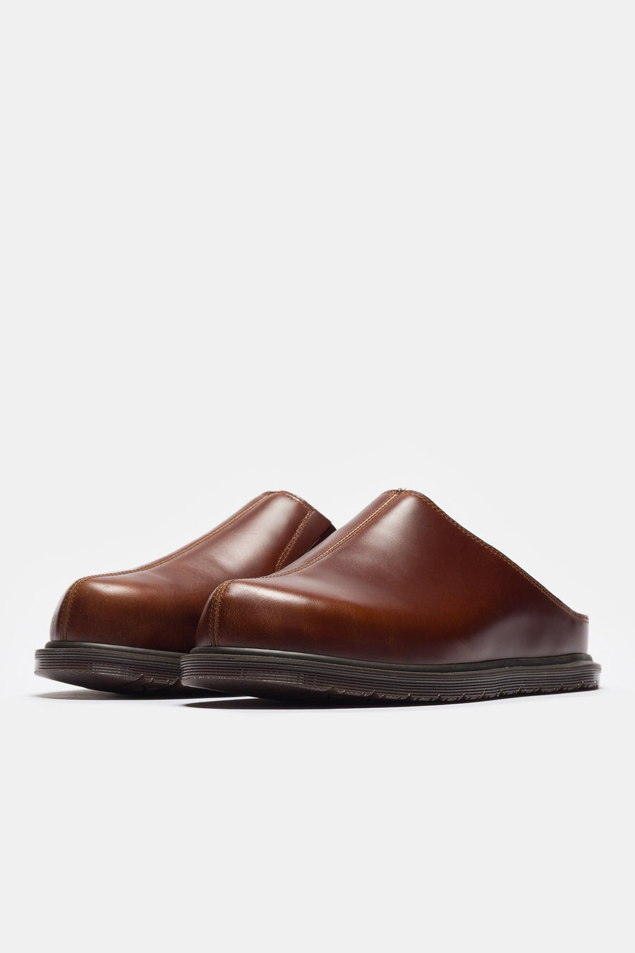 Dr. Martens San Mule Shoe in Butterscotch Orleans - Notre