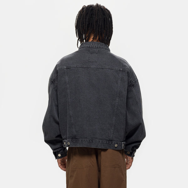 Boxy Denim Trucker Jacket in Black – Estudio Niksen