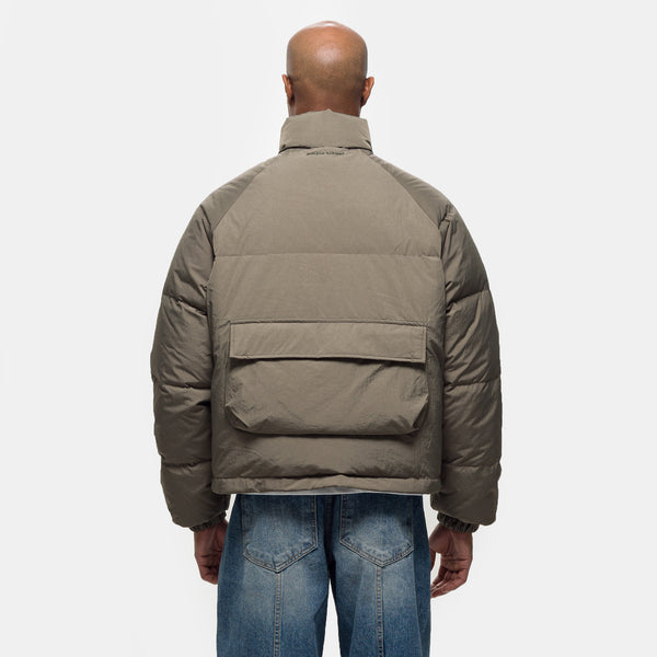 Raglan Puffer Jacket in Khaki