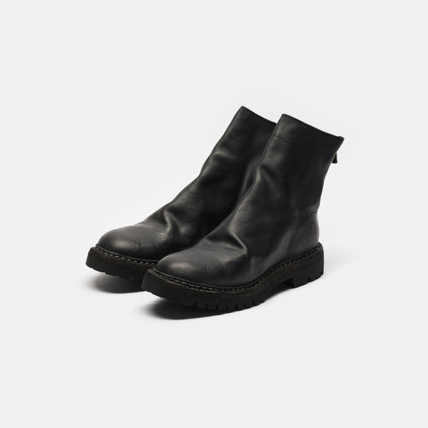 796V_N Horse Leather Back Zip Boot in Black