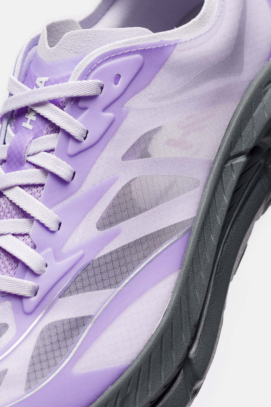HOKA Mafate Speed 4 Lite Sneaker in Starlight Glow/Aster Flower - Notre