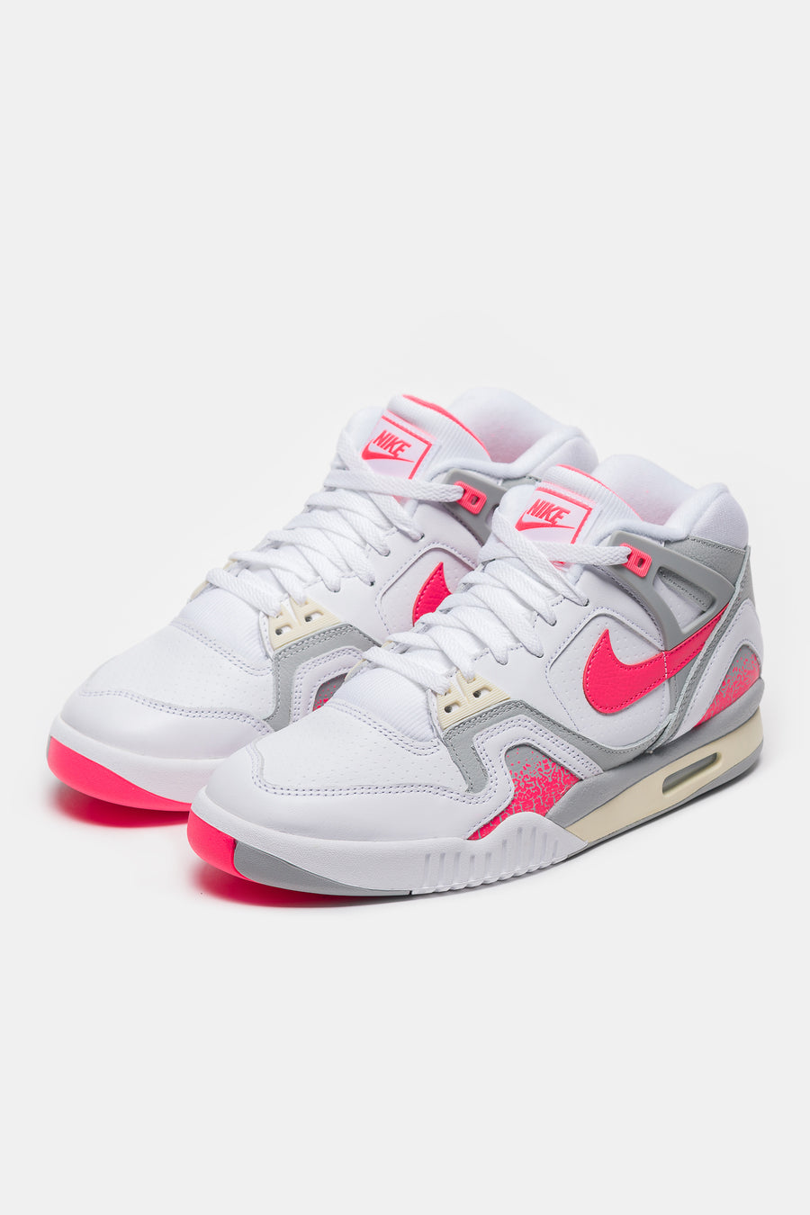 Nike Air Tech Challenge 2 Sneaker in White/Racer Pink/Light Smoke Grey - Notre