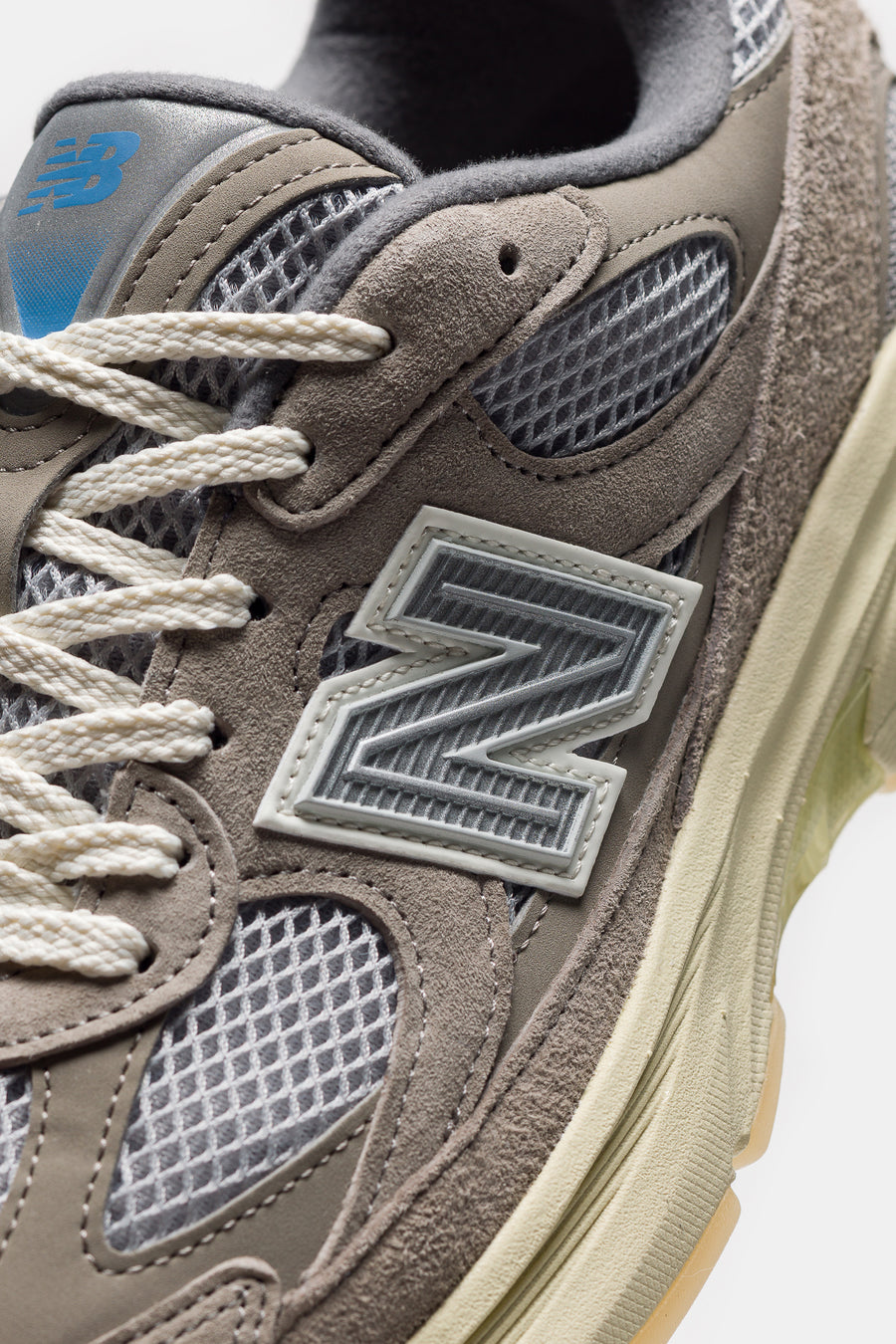 New Balance 2010 Grey Days Sneaker in Arid Stone/Raincloud/Calcium - Notre
