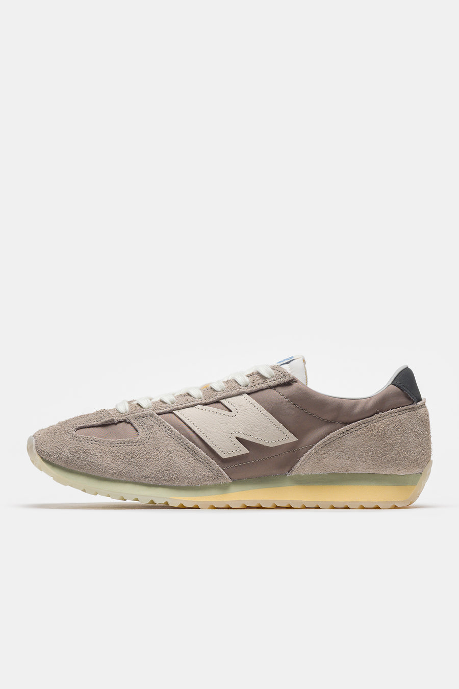 New Balance 471 Grey Days Sneaker in Arid Stone/Raincloud/Morel - Notre