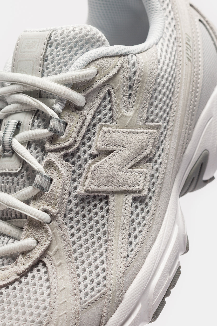New Balance 740 Sneaker in Grey/Reflection/Slate Grey/Grey Matter - Notre