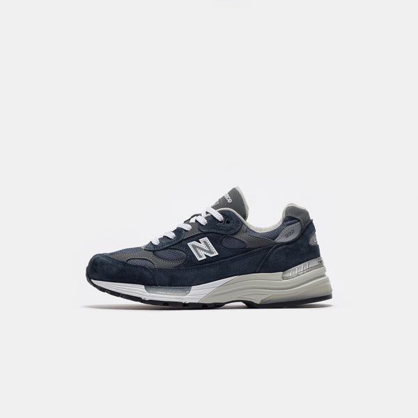 Made in USA 992 Sneaker in NB Navy/Grey/Silver Metalic – New Balance