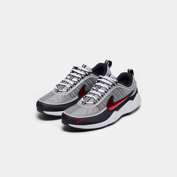 Air Zoom Spiridon SP Sneaker in Metallic Silver/Sport Red