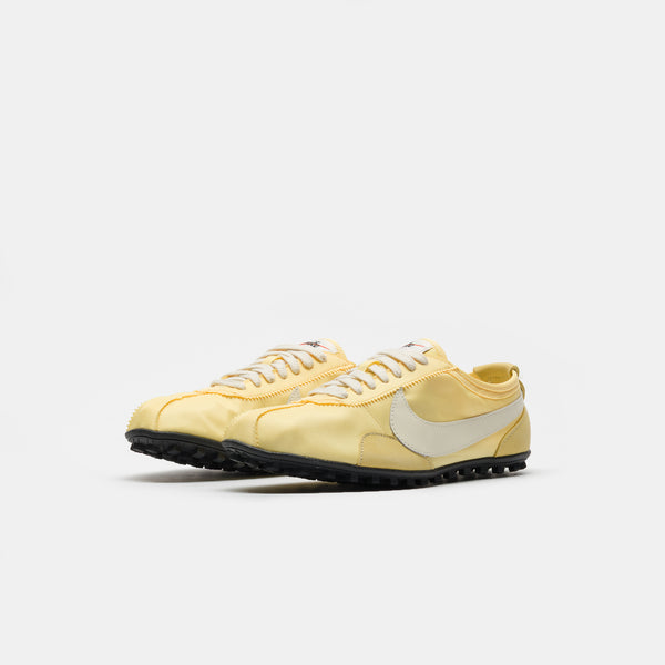 Moon Shoe OG Sneaker in Soft Yellow/Soft Pearl/Black