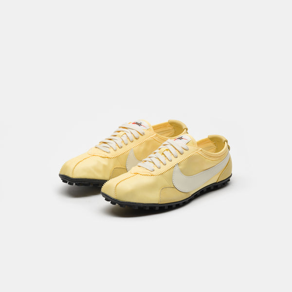 Moon Shoe OG Sneaker in Soft Yellow/Soft Pearl/Black