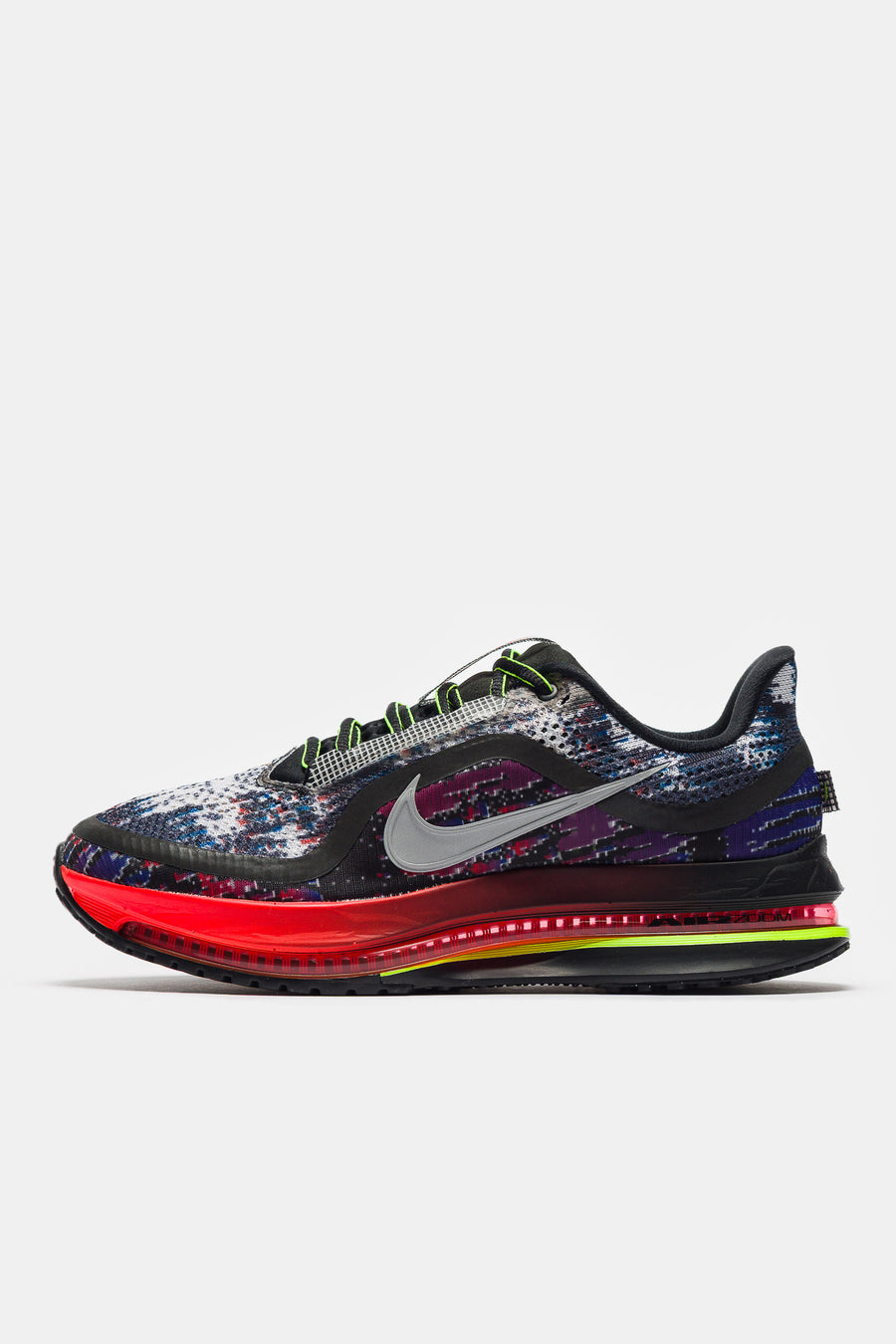 Pegasus Premium Sneaker in Multicolor/Metallic Silver/Volt