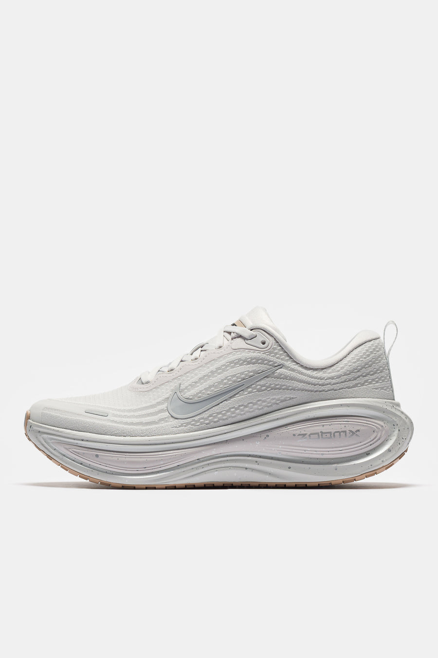 Nike Vomero Plus Sneaker in Vast Grey/Wolf Grey/Off White/Hemp - Notre