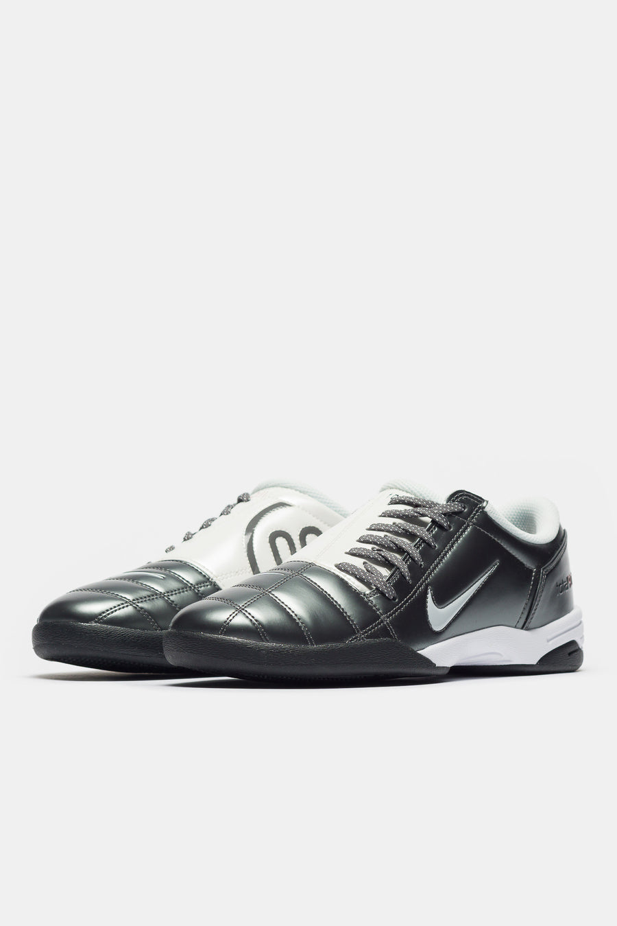 Total 90 Sneaker in Lt Graphite/Metallic Summit White/White/Black