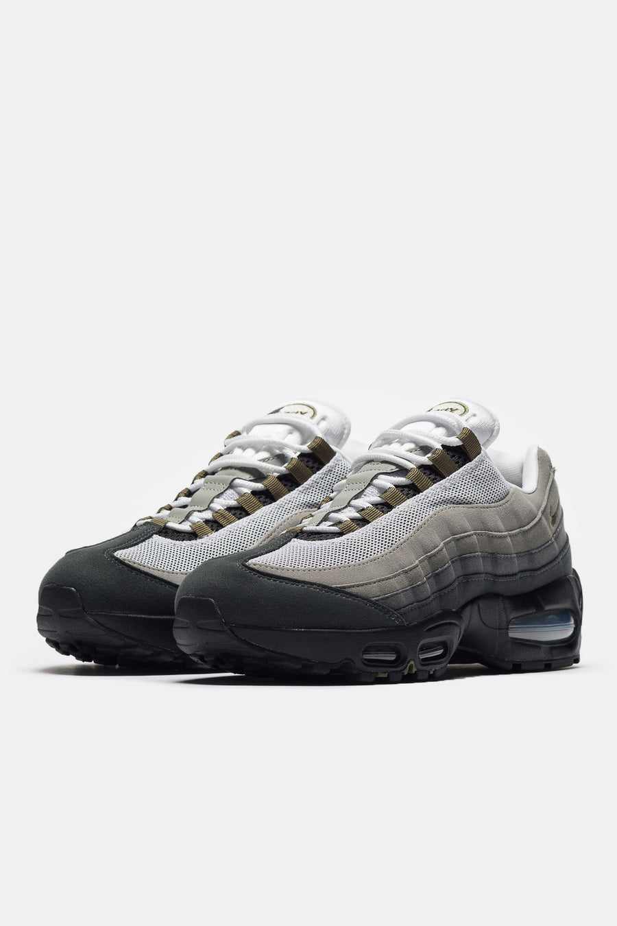 Air Max 95 OG Sneaker in Black/Medium Olive/White/Reflect Silver