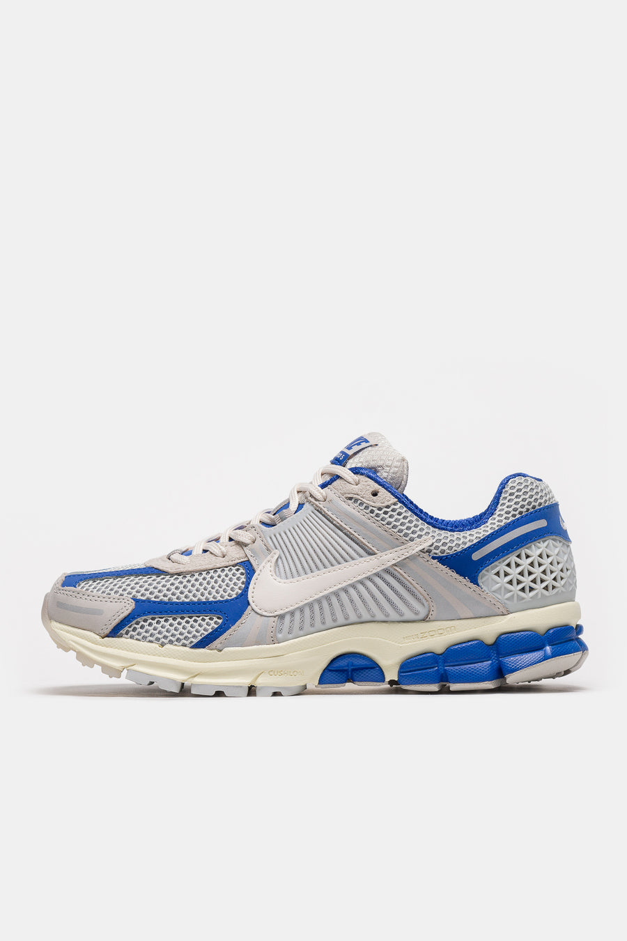 Nike Zoom Vomero 5 Sneaker in Game Royal/Pale Ivory/Coconut Milk - Notre