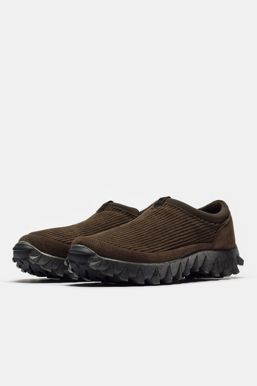 Snowclog Corduroy Sneaker in Delicioso/Black