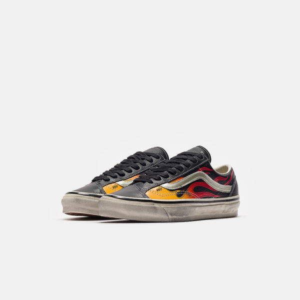LX Old Skool 36 Sneaker in Archive Flame Black