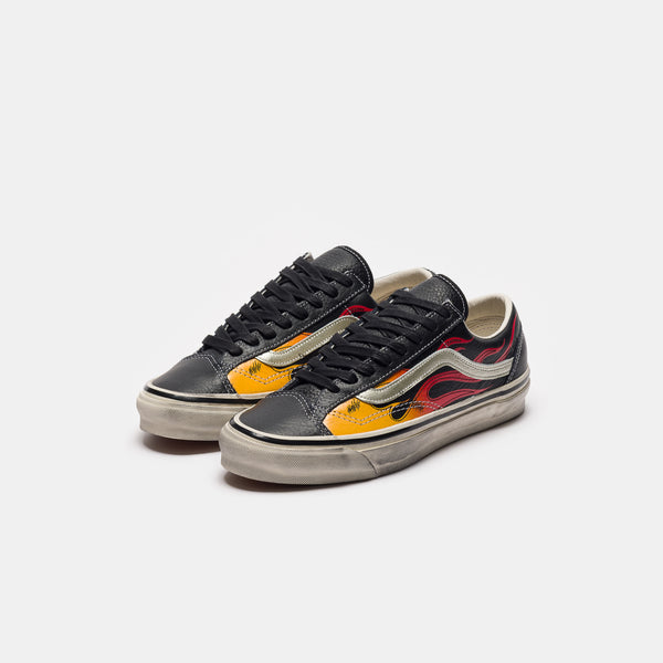 LX Old Skool 36 Sneaker in Archive Flame Black
