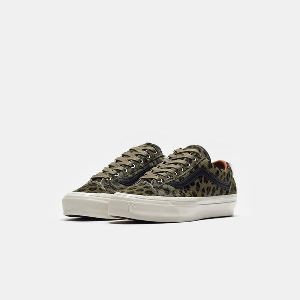 LX Old Skool 36 Sneaker in Cheetah Olive