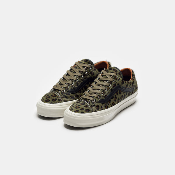 LX Old Skool 36 Sneaker in Cheetah Olive