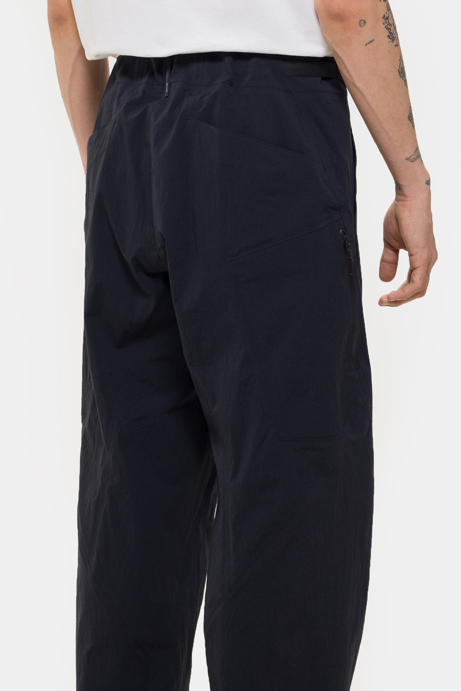 Arc’teryx Veilance Spere LT Cargo Pant in Black - Notre