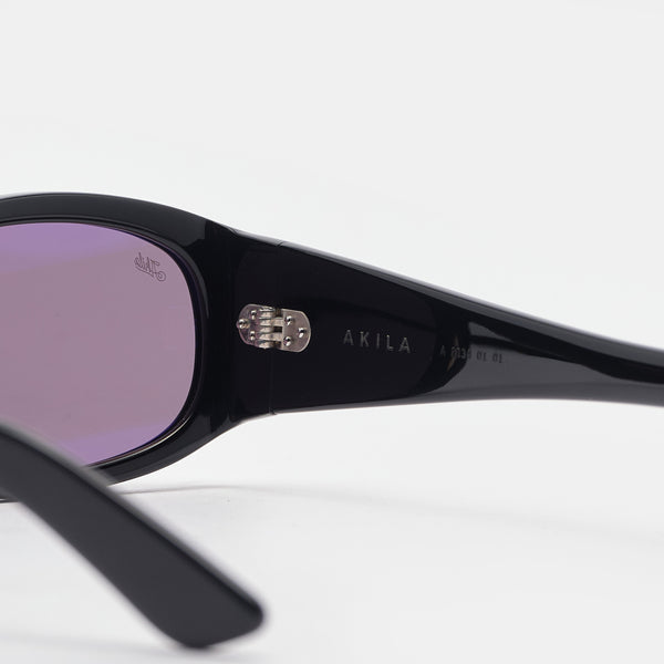 Eazy Sunglasses in Black
