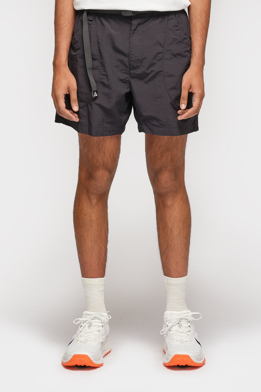 Nike ACG Dolomiti Short in Black/Black/Summit White - Notre