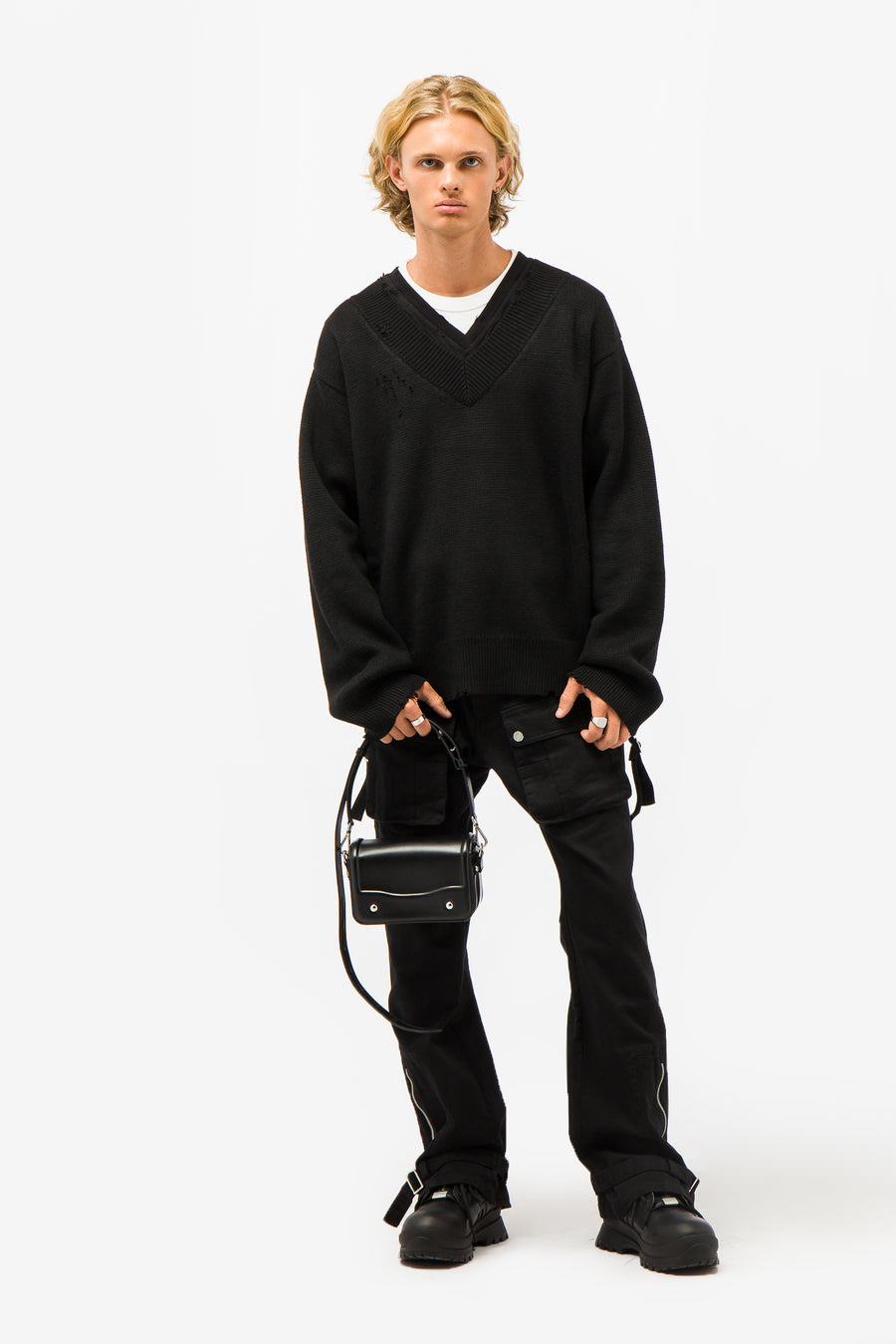 C2H4 - Men's Distressed Knit Layered Sweater in Black