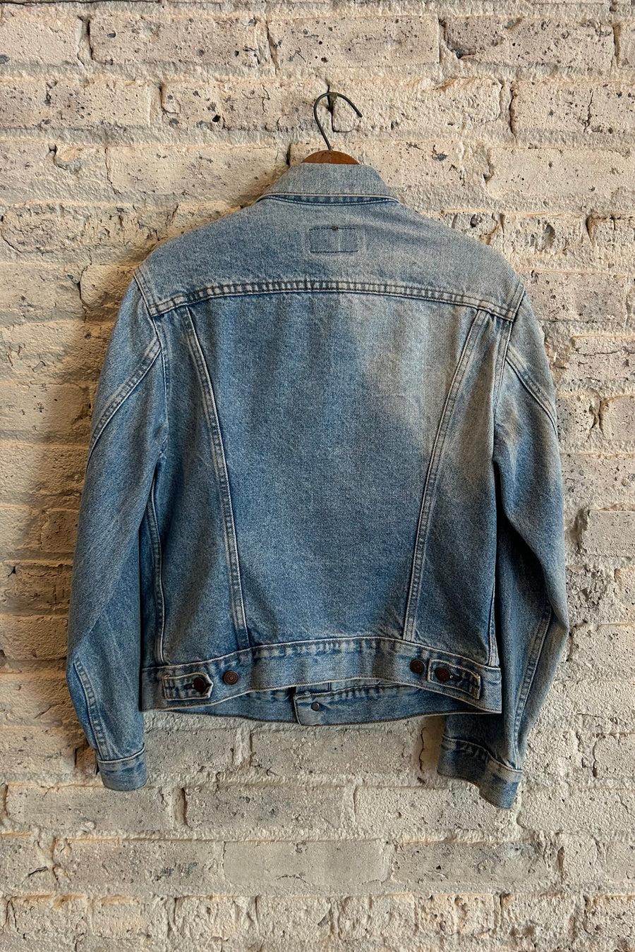 Wesley Supply Co 1980's Levi's Faded Denim Jacket in Light Blue - Notre