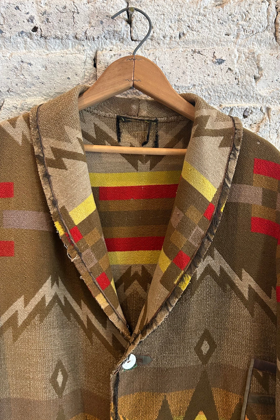 Wesley Supply Co 1920's Pendleton Blanket Robe in Brown - Notre