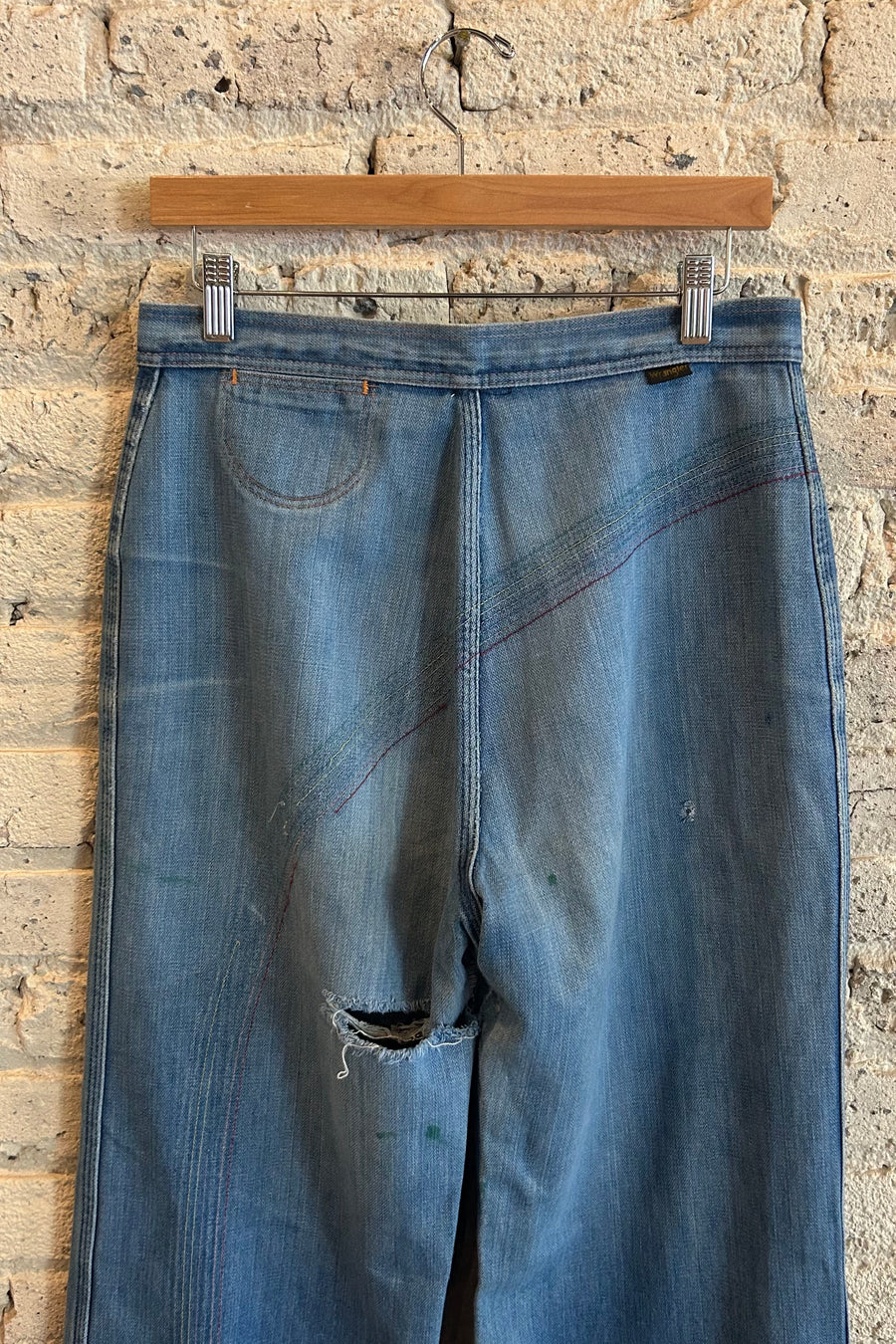 Wesley Supply Co 1970's Wrangler Rainbow Stitch Wide Leg Flare Jean in Light Blue - Notre