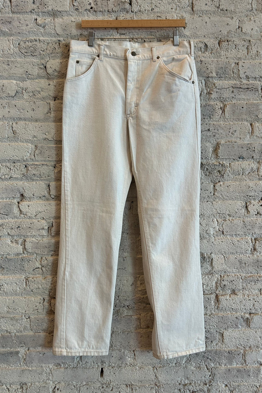 Wesley Supply Co 1980's Lee Straight Leg Jean in Off White - Notre