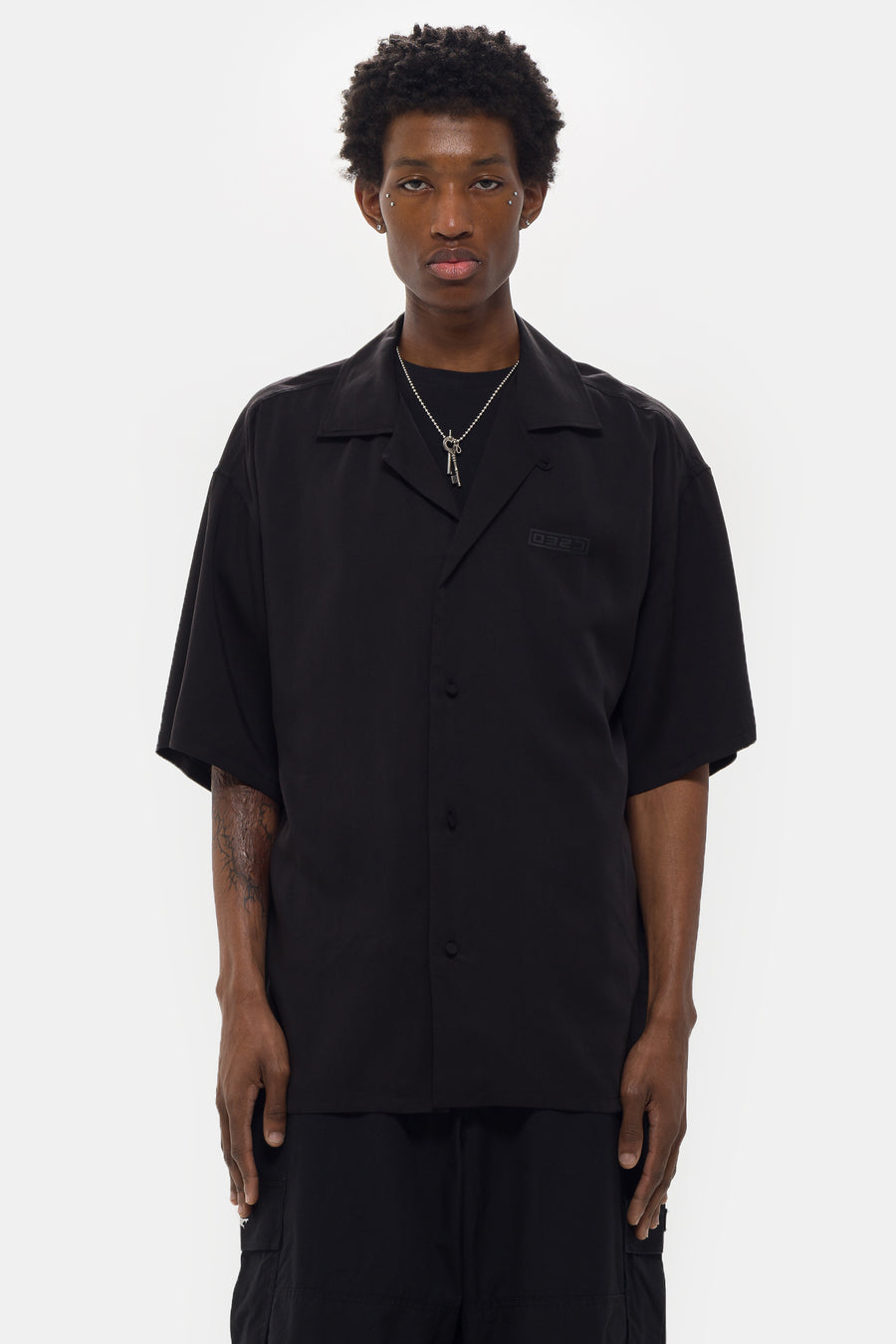 032C 111 Bowling Shirt in Black - Notre