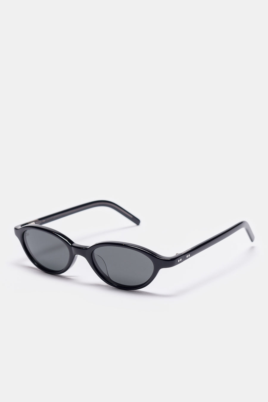 Akila Alien Sunglasses in Black/Black - Notre