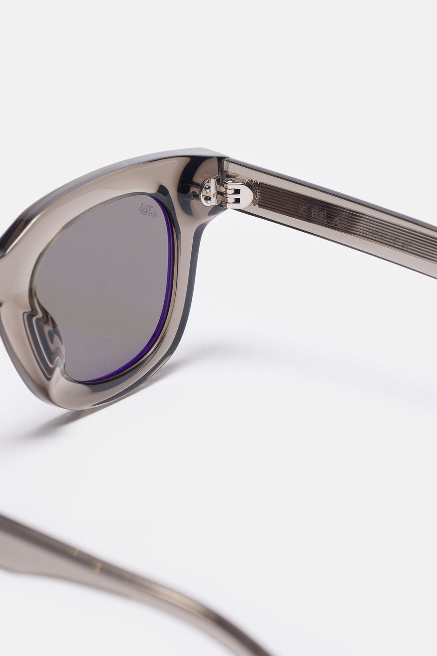 Akila Apollo Sunglasses in Cement/Oak - Notre