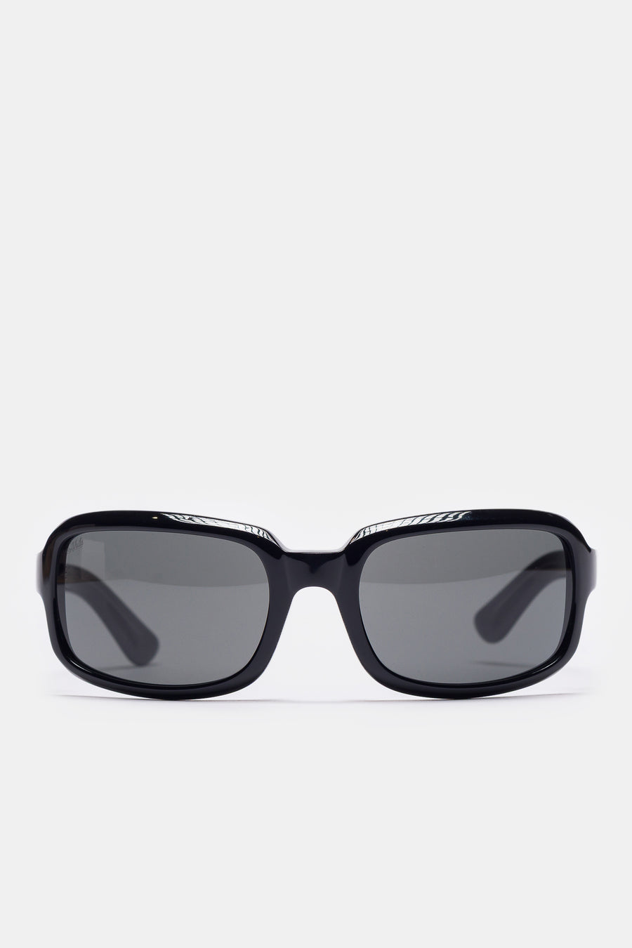 Akila Cosmos Sunglasses in Black/Black - Notre