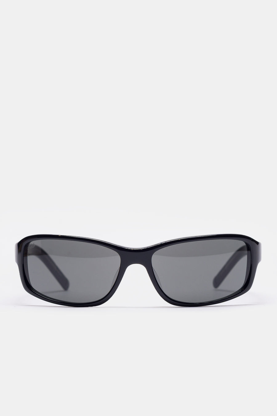 Akila Jet Sunglasses in Black/Black - Notre