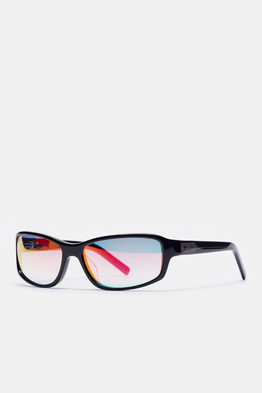 Akila Jet Sunglasses in Black/Ruby Mirror - Notre