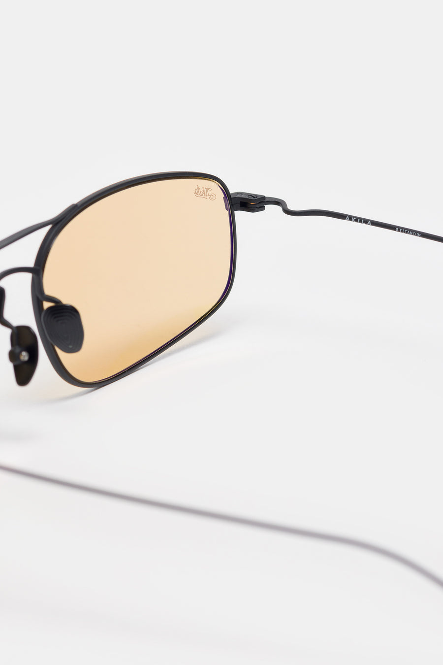 Akila Mal Sunglasses in Black/Yellow - Notre