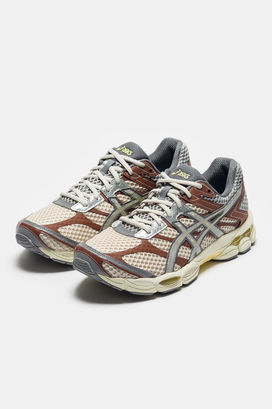 Emmi Gel-Cumulus 16 Sneaker in Beige/Grey