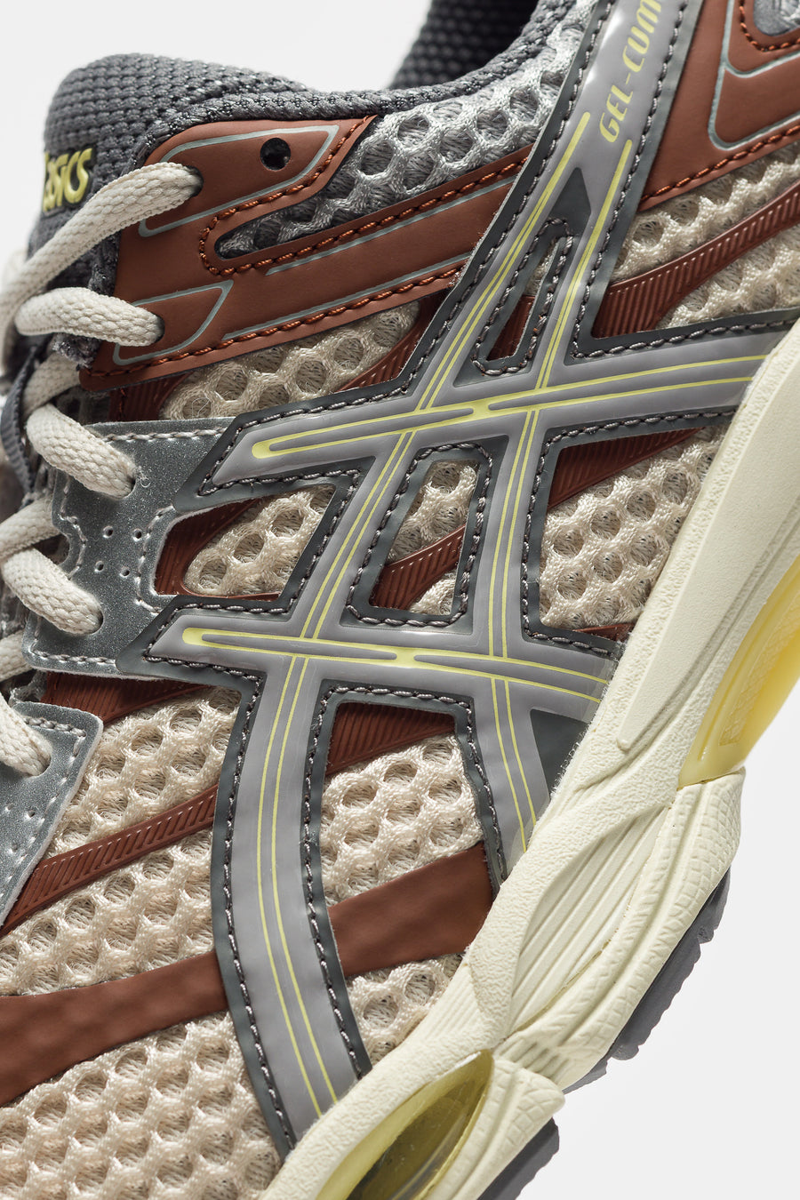 Emmi Gel-Cumulus 16 Sneaker in Beige/Grey