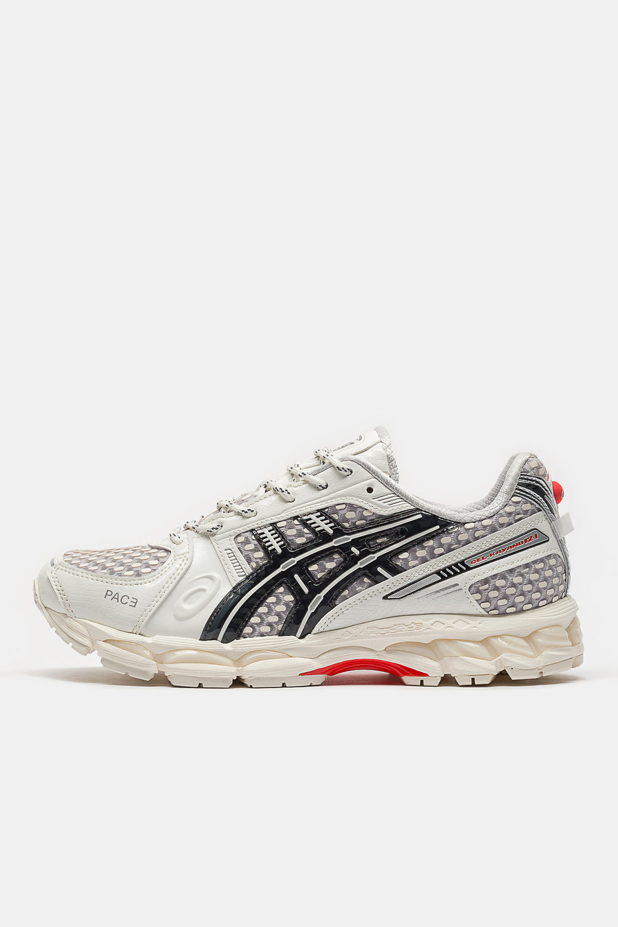 ASICS PACE Gel-Kayano 12.1 Sneaker in Cream/Black - Notre
