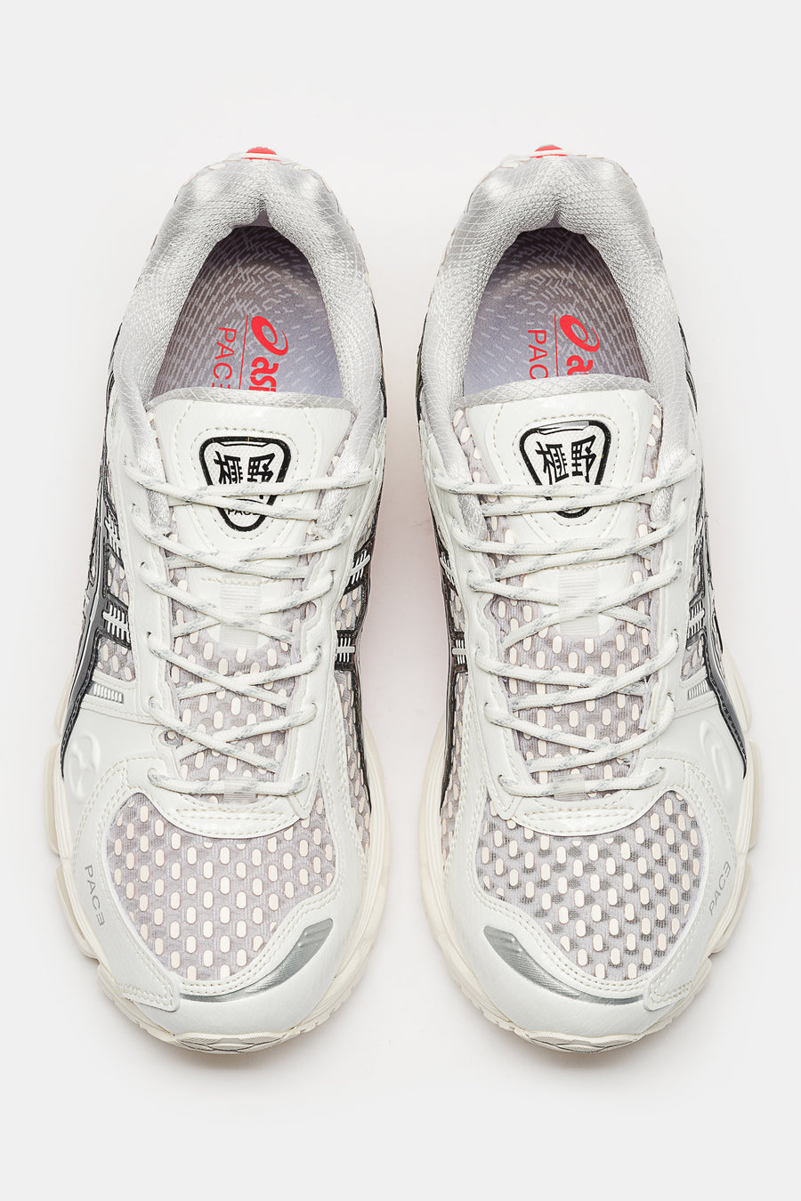 ASICS PACE Gel-Kayano 12.1 Sneaker in Cream/Black - Notre